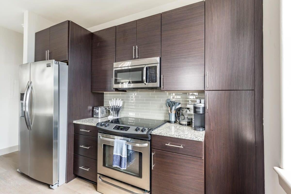 2Br Luxury Apartment With Rooftop Deck & Pool บัลติมอร์ ภายนอก รูปภาพ